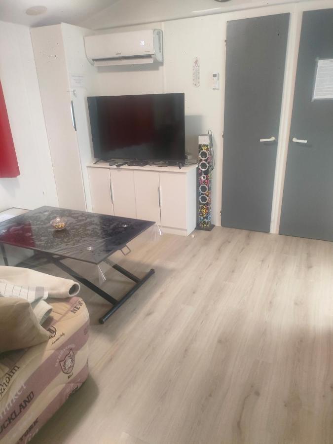 Mobil Home Climatise Au Domaine Lalande A มีมีซ็อง ภายนอก รูปภาพ